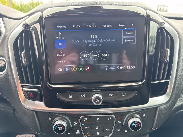 Used 2021 Chevrolet Traverse Premier AWD/4WD image 19