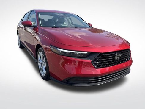 Used 2025 Honda Accord LX image 4