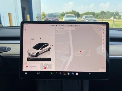 Used 2023 Tesla Model 3 Standard Range RWD image 18