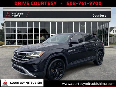 Used 2020 Volkswagen Atlas Cross Sport SEL image 1