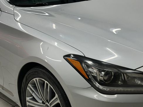 Used 2018 Genesis G80 3.8 w/ Option Group 02 RWD image 6