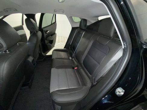 Used 2024 Chevrolet Trax LT w/ Driver Confidence Package FWD image 13