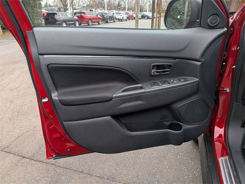 New 2026 Mitsubishi Outlander Sport ES image 11
