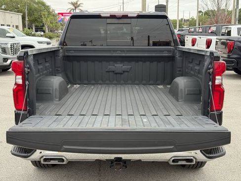 Used 2022 Chevrolet Silverado 1500 LTZ w/ Technology Package image 12