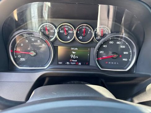Used 2022 Chevrolet Silverado 1500 LT Trail Boss w/ Safety Package AWD/4WD image 4