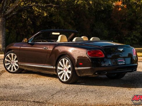 Used 2015 Bentley Continental GT image 50