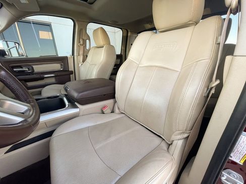 Used 2018 RAM 3500 Laramie image 14