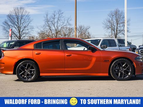 Used 2022 Dodge Charger R/T w/ Blacktop Package image 3