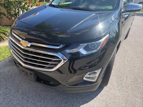 Used 2018 Chevrolet Equinox Premier AWD/4WD image 1