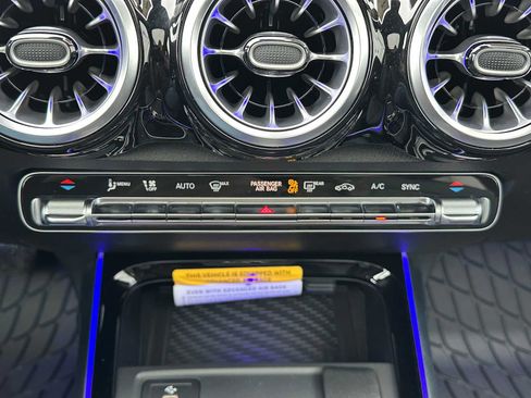 New 2026 Mercedes-Benz GLB 250 4MATIC image 29