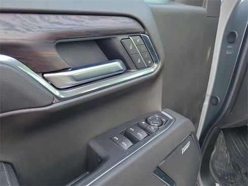 New 2026 GMC Sierra 1500 SLT w/ SLT Premium Plus Package image 16