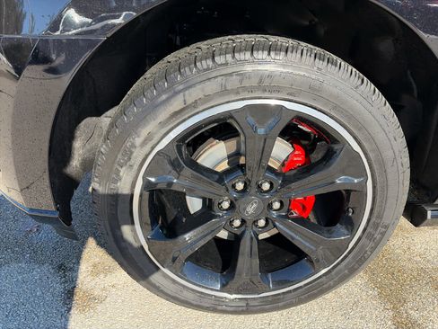 Used 2023 Ford Expedition Limited image 7