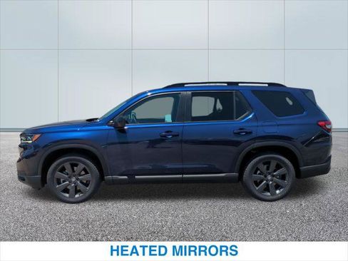 Certified 2025 Honda Pilot Sport image 10