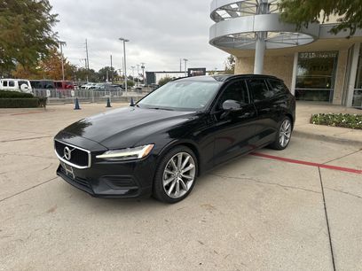 Used 2020 Volvo V60 T5 Momentum w/ Protection Package Premier