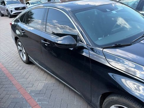 Used 2019 Honda Accord EX-L image 10