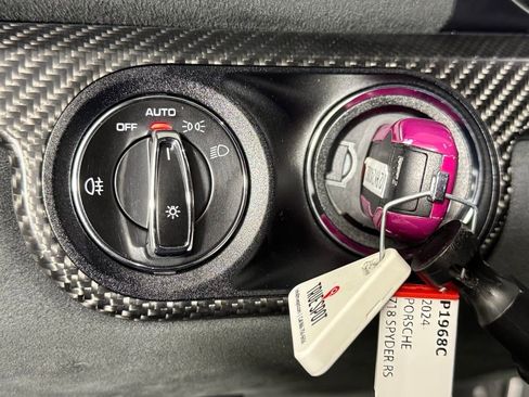 Certified 2024 Porsche 718 Boxster Spyder RS image 31