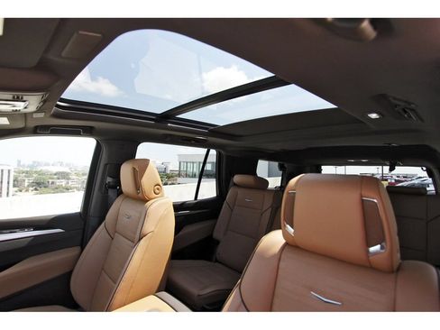 New 2026 Cadillac Escalade Luxury w/ Touring Package AWD/4WD image 24