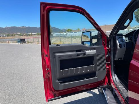 Used 2016 Ford F350 Lariat w/ Chrome Package AWD/4WD image 20