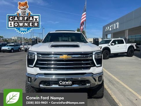 Used 2024 Chevrolet Silverado 3500 LTZ w/ LTZ Premium Package AWD/4WD image 2