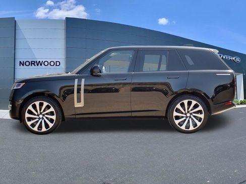 Used 2025 Land Rover Range Rover Autobiography AWD/4WD image 7