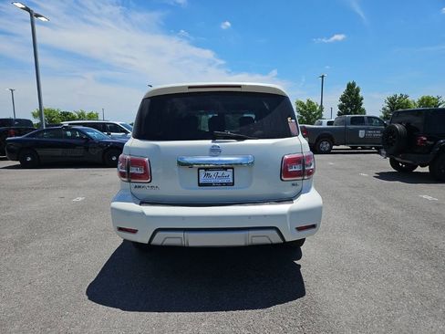 Used 2017 Nissan Armada SL w/ Interior Lighting Package AWD/4WD image 6