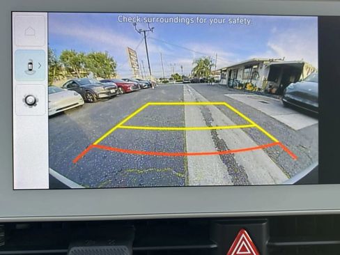 Used 2024 Hyundai Ioniq 5 SE image 16