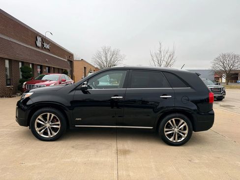 Used 2014 Kia Sorento SX w/ 3rd Row Package image 6