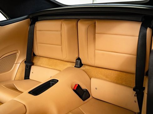 Used 2015 Porsche 911 Carrera S image 36