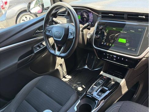 Used 2023 Chevrolet Bolt EUV LT w/ Driver Confidence Package FWD image 6