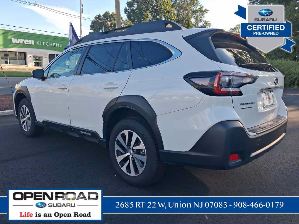 Used 2025 Subaru Outback Premium AWD/4WD image 5