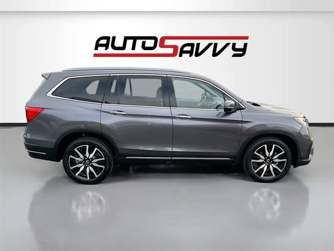 Used 2021 Honda Pilot Touring image 8