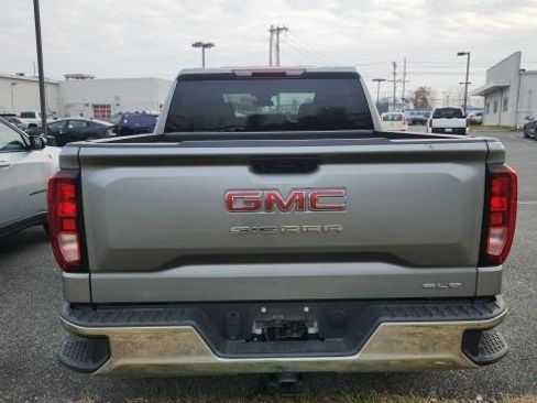 Used 2023 GMC Sierra 1500 SLE image 6
