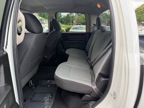 Used 2023 RAM 1500 Tradesman w/ Chrome Plus Package AWD/4WD image 27
