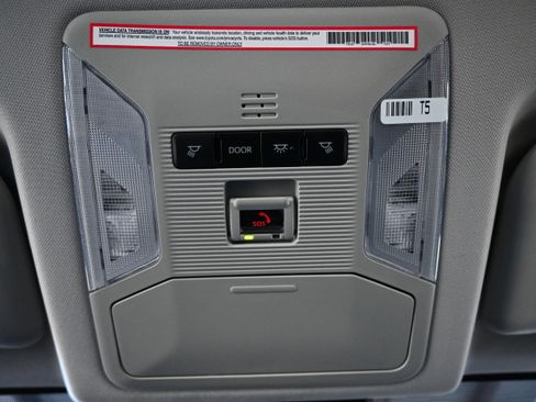 Used 2023 Toyota RAV4 LE image 50