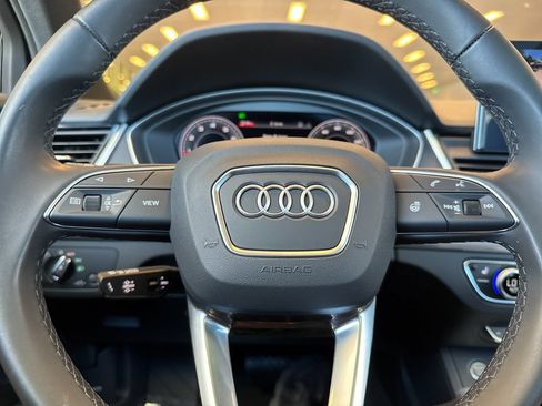 Used 2025 Audi Q5 2.0T Premium AWD/4WD image 32