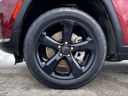 Used 2021 Jeep Grand Cherokee L Limited RWD image 35