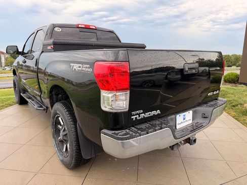 Used 2013 Toyota Tundra 4x4 Double Cab w/ TRD Off-Road Pkg image 7