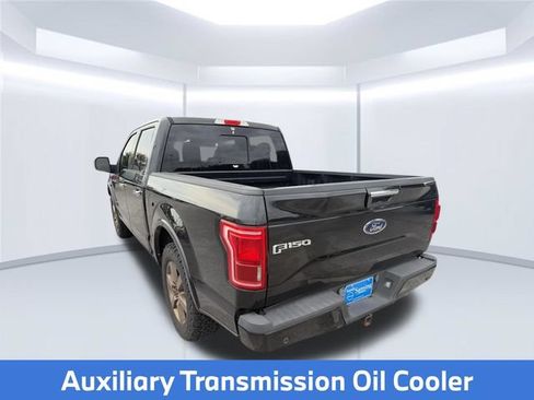 Used 2015 Ford F150 Lariat w/ Equipment Group 502A Luxury RWD image 9