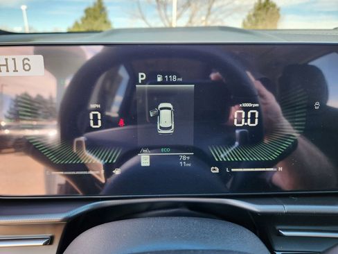 New 2026 Kia Sportage EX image 18