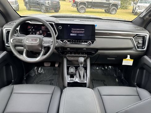 Used 2026 GMC Canyon Elevation w/ Convenience Package RWD image 12