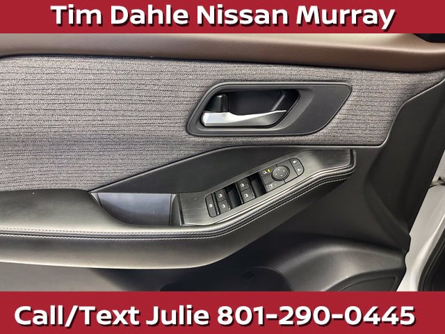 Used 2022 Nissan Rogue SV AWD/4WD image 22
