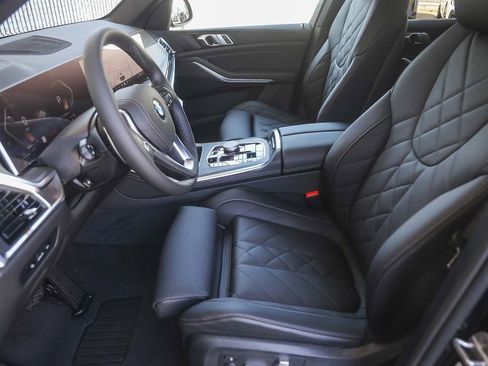 Used 2026 BMW X5 xDrive40i AWD/4WD image 14