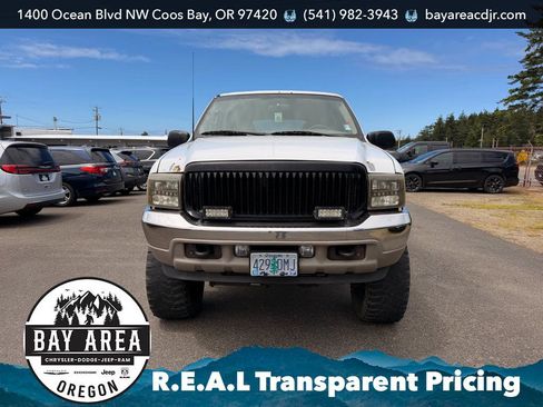 Used 2002 Ford Excursion Limited AWD/4WD image 2
