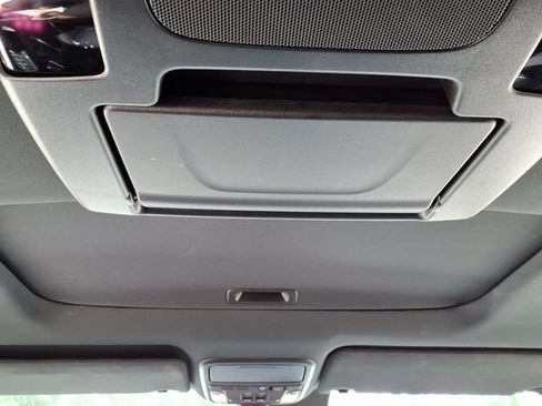 Used 2021 Honda Pilot Elite image 7