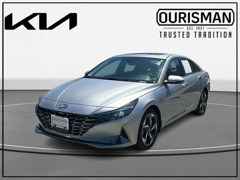 Used 2023 Hyundai Elantra Limited FWD image 2