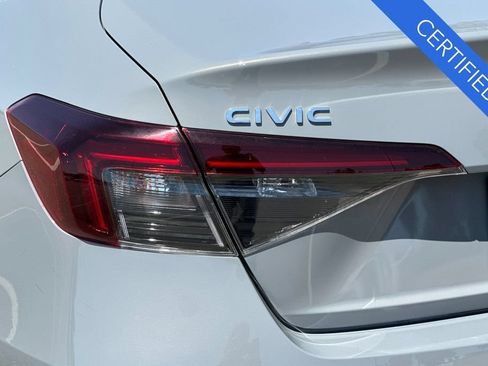 Certified 2025 Honda Civic Sport image 30