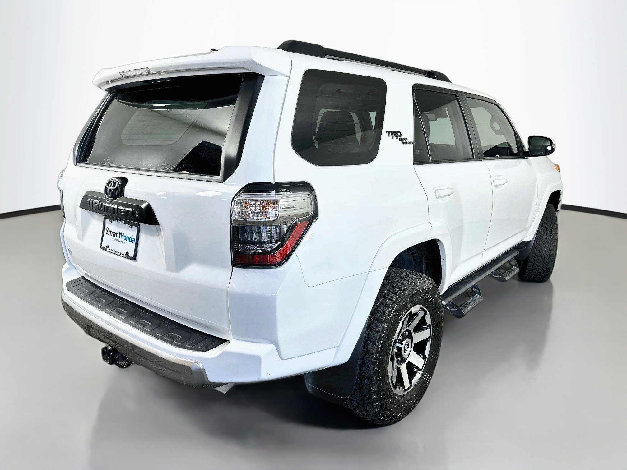 Used 2023 Toyota 4Runner TRD Off-Road Premium w/ Moonroof Package AWD/4WD image 7