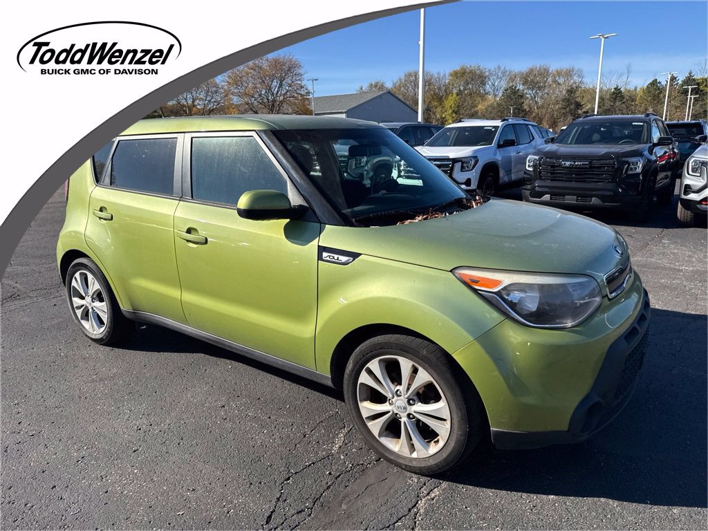 Used 2015 Kia Soul + FWD image 1