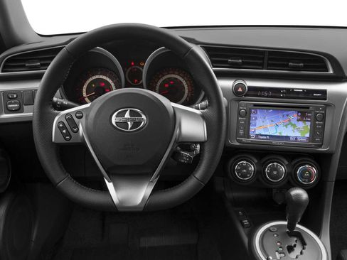 Used 2016 Scion tC image 4