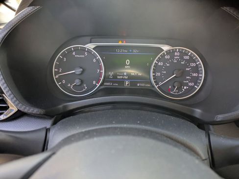 Used 2023 Nissan Sentra SV image 15